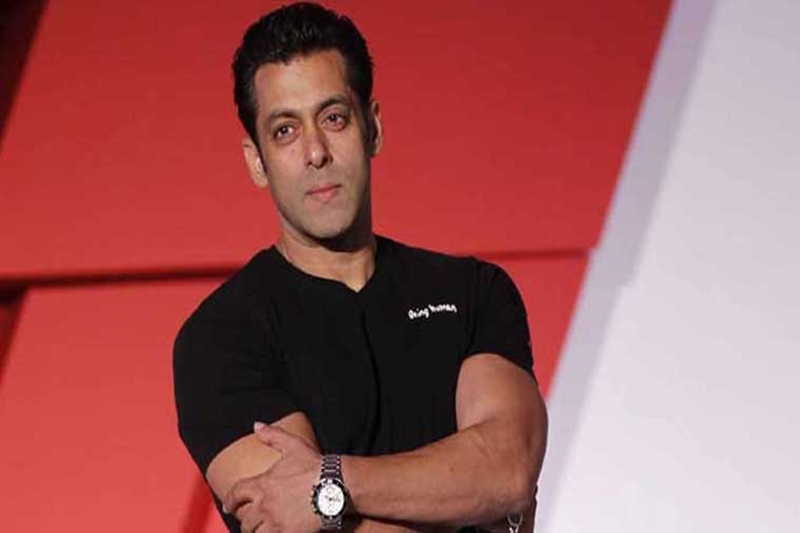 Twitter, Narendra Modi, PM Modi, Sachin Tendulkar, Virat Kohli, Kohli, Twitter accounts, Twitter handle, Deepika Padukone, Padukone, Tendulkar, Amitabh, Amitabh Bachchan, Aamir Khan, Hrithik Rosha, Shah rukh Khan, Narendra Modi, PM Modi, Akshay Kumar, Salman Khan, Twitter followers
