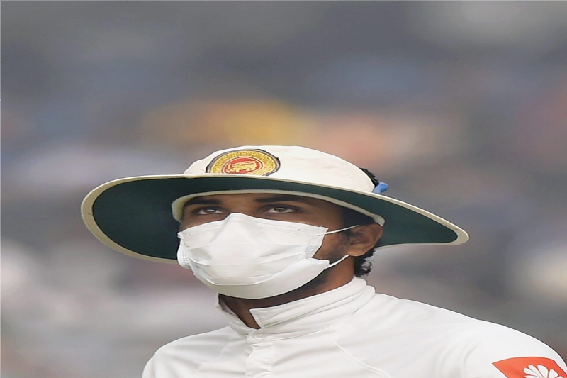 India vs Sri Lanka Highlights, virat kohli double century, sri lankan players halt play, sri lankan players wear masks, india vs sri lanka test disrupted, smog hit india vs sri lanka test