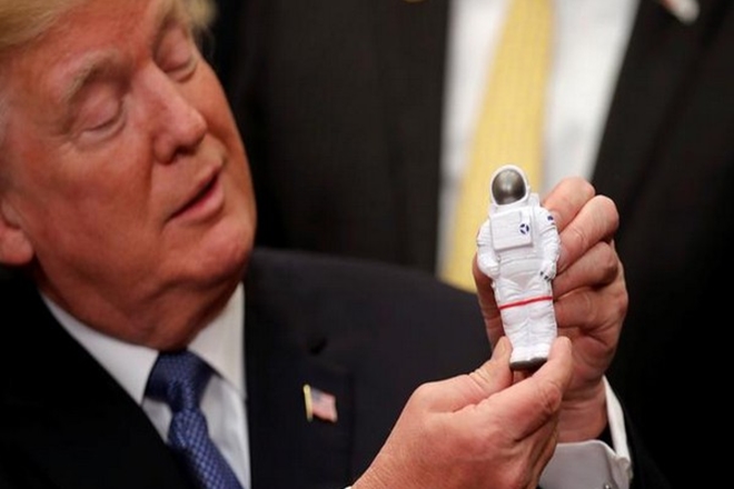 Donald Trump, US  space policy, space policy, new space policy, Americans to Moon, Americans to Mars, US astronauts