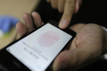 vivo, vivo smartphone, smarphone player, chinese smartphone market, china smartphone market, china fingerprint sensor, vivo in screen fingerprint sensor, vivo senser, vivo new phone