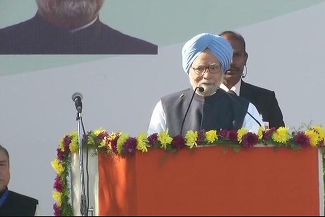 Manmohan Singh says Rahul Gandhi will take Congress to new heights of