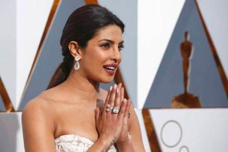 Most searched celebrity, deepika, sunny leone, katrina kaif, padmavati, tiger zinda hai, priyanka chopra, yahoo, kareena kapoor, aishwariya rai