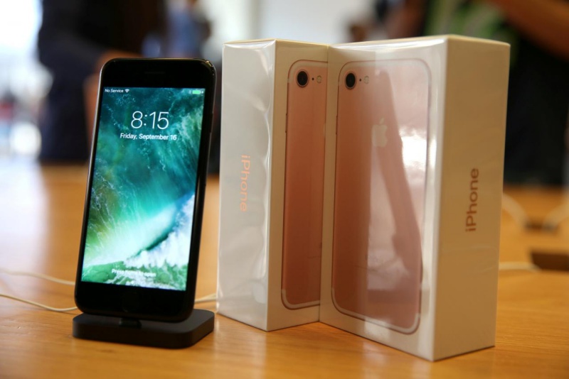 iPhone 7/iPhone 7 Plus: Next up is the iPhone 7 and the iPhone 7 Plus. Launched in September 2016, The camera on both of these devices, especially the iPhone 7 Plus, as that comes with a telephoto lens which allows you to take 2x lossless optical zoom photos with ease. The iPhone 7 still has a great shooter though, with fantastic low light skills and one of the best point and shoot rear cameras on the market. This is also the time Apple embraced waterproof phone tech. Both the iPhone 7 and iPhone 7 Plus ccomes with IP67 ratings, which means you can submerge your phone in water for a few minutes or more without worrying about it getting damaged. Perhaps the biggest headline of the iPhone 7 and iPhone 7 Plus is the fact the company has said goodbye to the 3.5mm headphone jack. (Reuters)