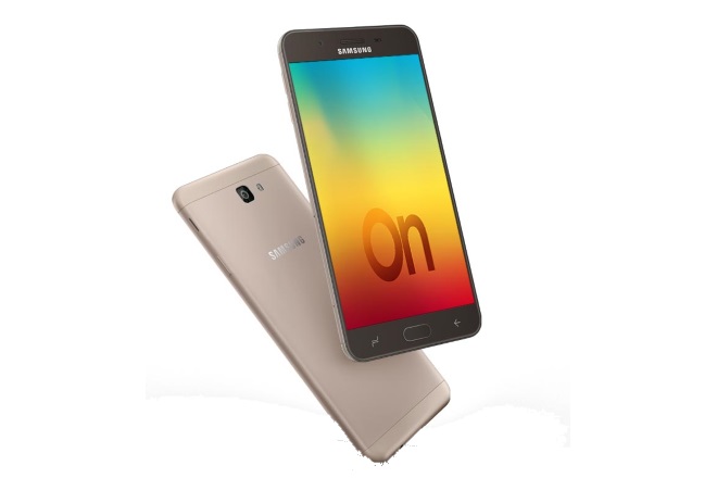 The Samsung Galaxy On7 Prime will be offered in two RAM and storage models - the 4GB RAM and 64GB storage is priced at Rs. 14,990 and the 3GB RAM and 32GB storage model costs Rs. 12,990 in India