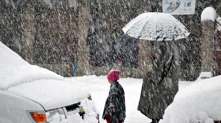 jammu and kashmir temperature, jammu temperature, jammu cold, jammu winters, jammu temperature, coldest place in india, season's coldest night, srinagar temperature, srinagar snowfall