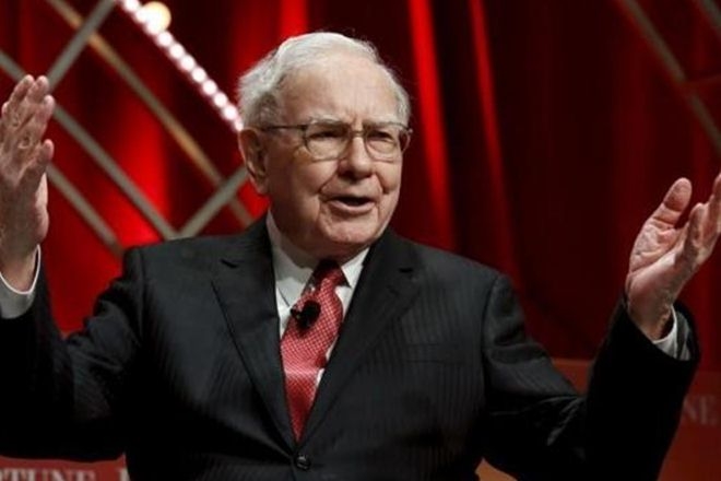 Warren Buffett, Ajit Jain, Berkshire, Gregory Abel, Microsoft Corp co-founder Bill Gates, Bill Gates, Microsoft, United States, Canada, Britain
