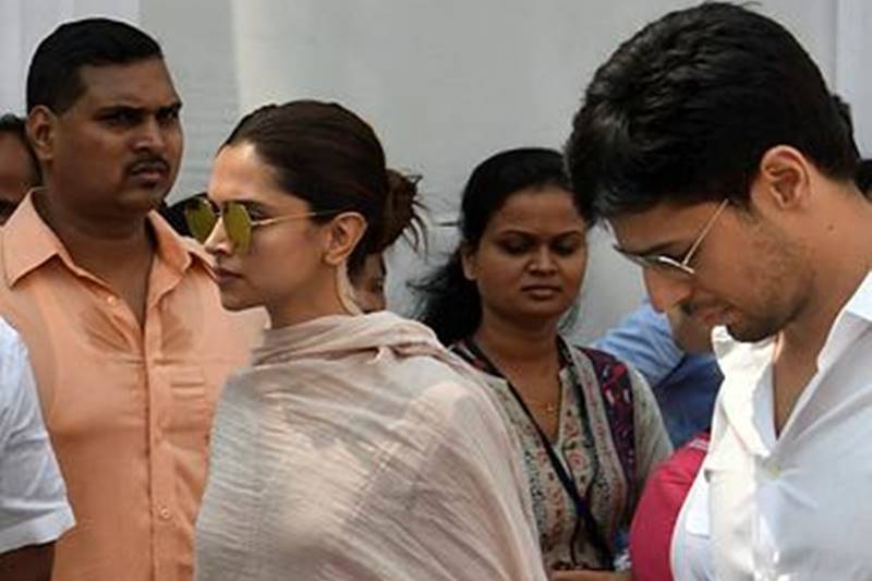 IN PICS | Sridevi funeral: Huge number of fans, Bollywood bigwigs pay last respects to legendary Bollywood actress