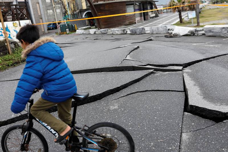 taiwan earthquake, earthquake in taiwan, taiwan, Hualien earthquake, earthquake, quake, Hualien leaning apartment, slanted building, news, world news, earthquake photos, taiwan photos