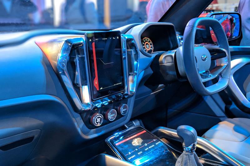 The concept also features a large infotainment system and supports Apple Car Play and Android Auto along with range of new tech features.