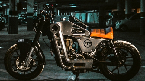 This Royal Enfield Classic 500 by Full Throttle Customs thinks it’s a Confederate: Looks stunning in these images