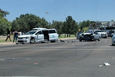 Another self-driving car accident as Google’s Waymo crashes: Here’s what we know