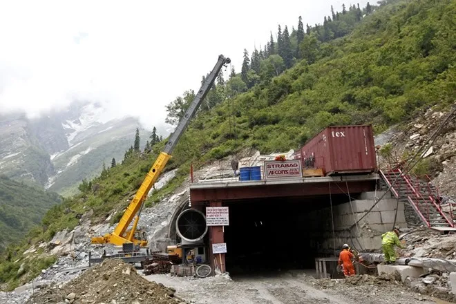 Rohtang tunnel