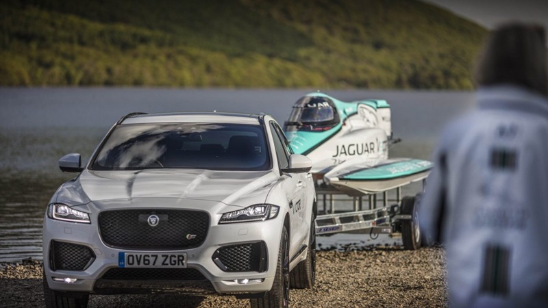 The Jaguar speedboat broke the world and national electric speed record, attaining an average speed of 142.6 km/h while racing on a kilometre long stretch on Coniston Water in the English Lake District. The previous record stood at 122.8 km/h.