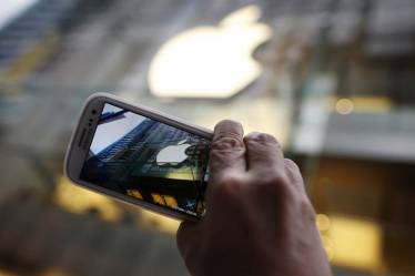 apple, apple iphone, iphone, iphone in india, iphone price, iphone price in india, apple store, app store, smartphone, iPhone 6S, technology