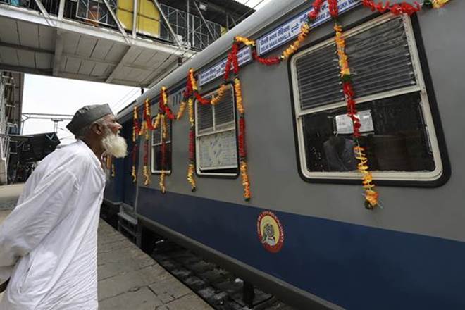 indian railways, railways, sri lanka, DMU, diesel multiple units, DMU train set, train coash, DMU trains