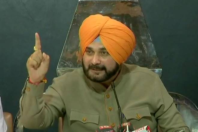 Navjot Singh Sidhu, imran khan, Navjot Singh Sidhu inivited, imran oath taking ceremony, Navjot Singh Sidhu imran khan, imran khan pakistan prime minister, india news