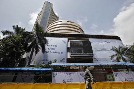 Sensex gains 207 points, Nifty ends at 11,435 on Independence Day Eve! RIL emerges as biggest contributor