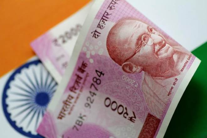 forex market, rupee, dollar, crude, रुपया, डॉलर, रुपये में रिकॉर्ड गिरावट, forex market live update, currency
