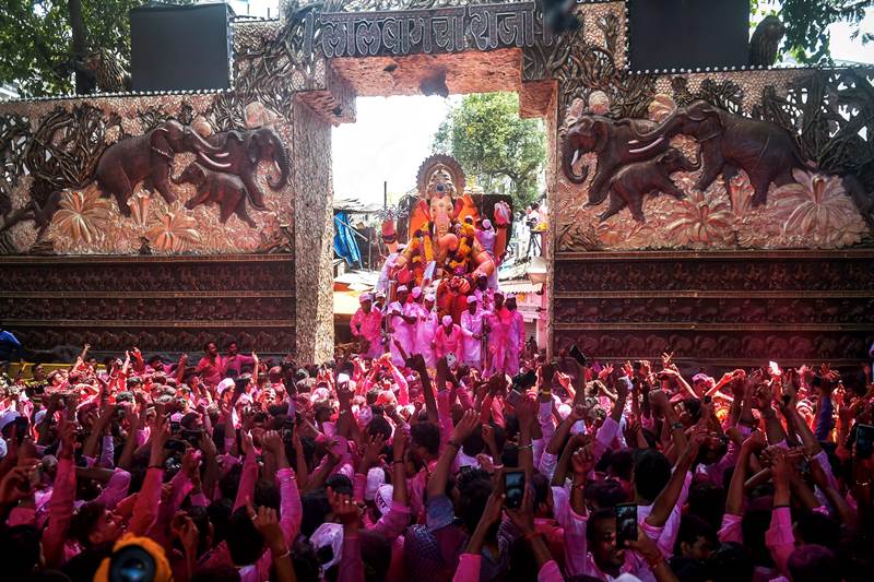 ganesh visarjan images, ganesh visarjan pics, ganesh visarjan photos, ganesh visarjan photos in mumbai, ganesh visarjan photo gallery, ganesh visarjan 2018 date, ganesh visarjan 2018 mumbai, ganesh visarjan 2018 hyderabad, ganesh visarjan 2018 pune, ganesh visarjan 2018 in mumbai, ganesh visarjan 2018 date in ahmedabad