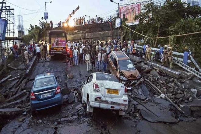 kolkata bridge collapse, majerhat bridge collapse, majerhat bridge collapse news, majerhat bridge collapse news today