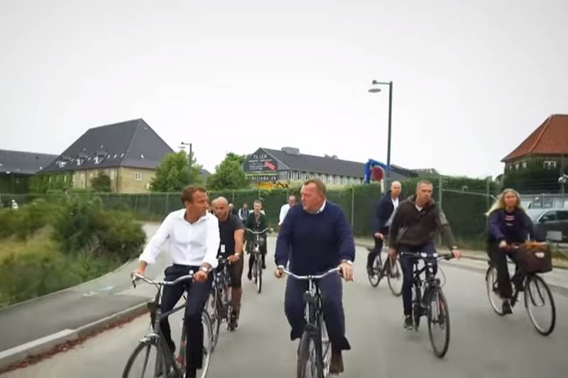 emmanuel macron, emmanuel macron copenhagen, emmanuel macron denmark, lars løkke rasmussen, lars løkke rasmussen cyclist, lars løkke rasmussen cycling, emmanuel macron cycling, emmanuel macron bicycle, emmanuel macron photos