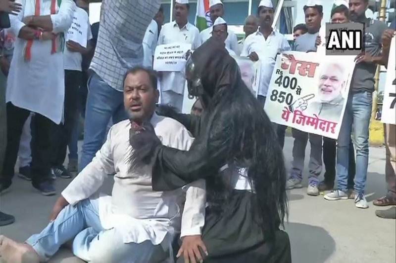 bharat bandh on monday, bharat bandh today photos, bharat bandh protest, bharat bandh 2018, bharat bandh call, bharat bandh andolan, bharat bandh pictures, bharat bandh pics, bharat bandh funny photos