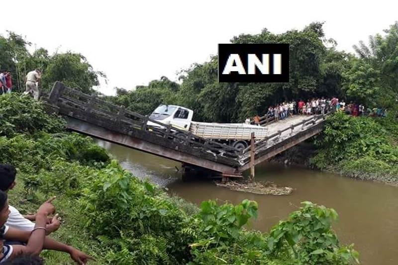 west bengal bridge collapse, darjeeling bridge collapse, bridge collapse in kolkata, bridge collapse in siliguri today, siliguri bridge collapse, west bengal bridge collapse, siliguri bridge accident, darjeeling bridge collapse, west bengal bridge collapse pictures