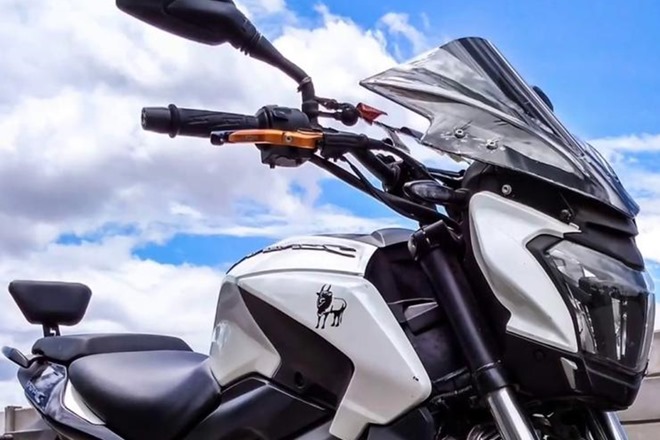 dominar scrambler 400