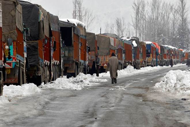 Jammu and Kashmir: After fresh snowfall, weather likely to improve today (File photo)