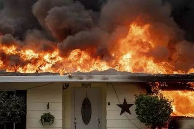 California wildfires: Crews search for California fire victims as list of missing passes 600 (Image: AP)