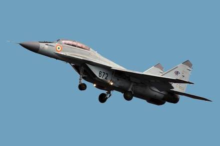 Indian Navy chief to seek urgent help from Russia for MiG-29Ks (File photo/ Indian NAVY)