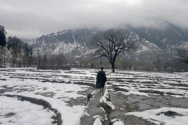 cold wave, kashmir, kashmir temperature, kashmir weather, snowfall in kashmir, gulmarg, gulmarg snow, ladakh, ladakh temperature, leh ladakh weather