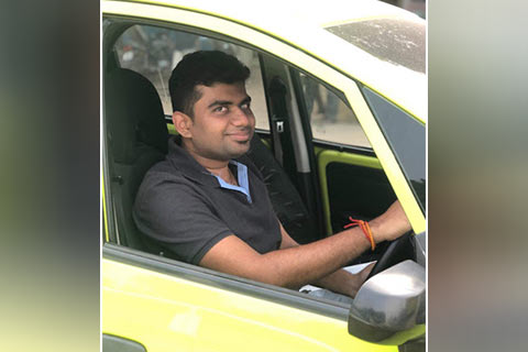 Madurai man with single-eyed vision gets driving license: Monocular vision now eligible for DL