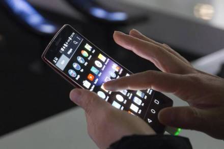 The tender for the business, which is a three-year contract, saw a four-way contest between Airtel, Jio, the Vodafone-Idea JV and state-run BSNL. 