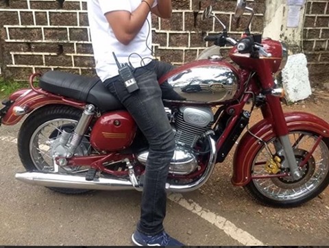 Upcoming Jawa 300cc motorcycle revealed: Royal Enfield Classic 350 rival sports old school design