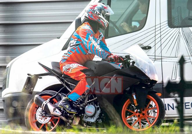 2020 ktm rc390 review