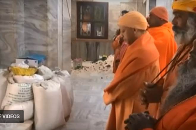 CM Yogi offers prayers at Gorakhnath Temple on Makar Sankranti