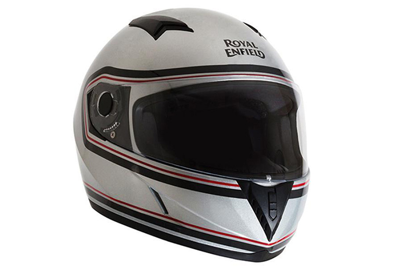 For those who’d like to play it safe the street base series provides conventional helmet styling with some interesting liveries. Its gets ISI:451 protection and weighs much less than the other two at 1250 gms.