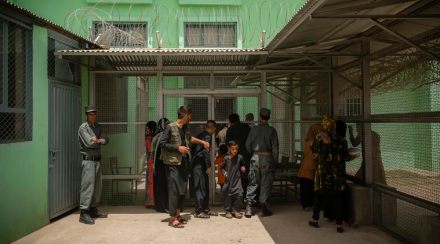 taliban in afghanistan, taliban attack, talks with taliban, taliban hold talks with us envoy in qatar,