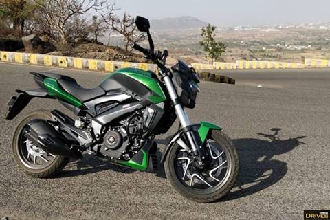 2019 Bajaj Dominar Review: Royal Enfield Rival now more powerful and better!