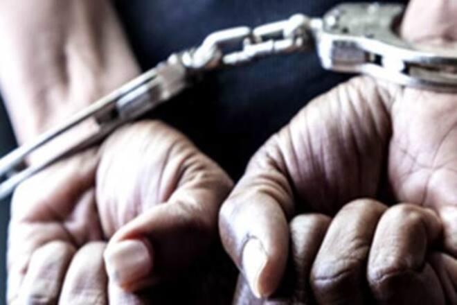 noida police, noida extortion racket, noida news