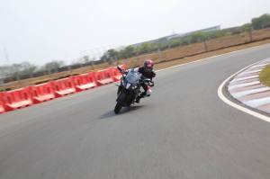 new tvs apache rr310 review cornering