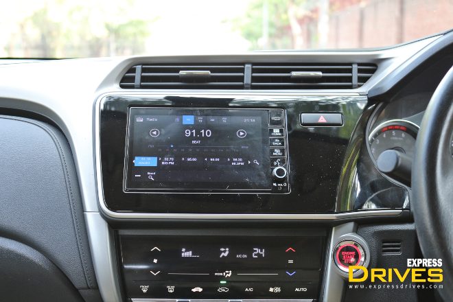 Cons: One area which might leave you wishing for improvement is the DIGIPAD touchscreen. It misses out on Android Auto and Apple CarPlay, something which has now become a standard offering even in B-segment hatchbacks. That said, the user interface is quite simple but the touch response is a bit slow. For connecting your device, Bluetooth, AUX-in, USB and HDMI options are available and visibility under sunlight to is decent.