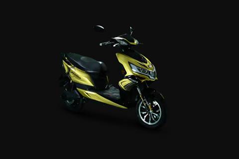 Only electric bikes, scooters under 150cc to be sold from 2025 in India: Niti Aayog
