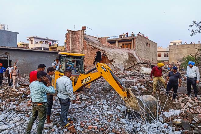 punjab blast, punjab news, punjab blast news, gurdaspur blast, batala factory blast, punjab factory blast news