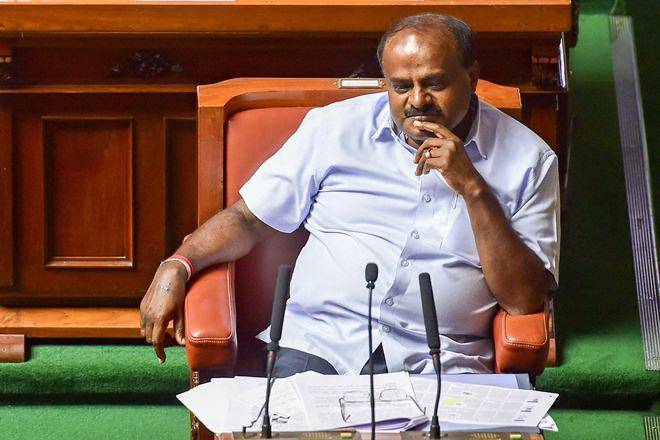 Following the news of the farmers' deaths, Kumaraswamy had visited their houses on Sunday and given a cheque of Rs two lakh to Chandre Gowda's family and Rs one lakh to Channappa Gowda's family.