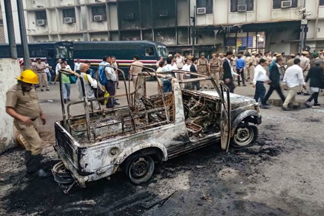 Earlier on Sunday, Delhi Chief Minister Arvind Kejriwal visited St Stephen's Hospital to meet the lawyers who were injured in clash with Delhi Police at Tis Hazari Court on Saturday.