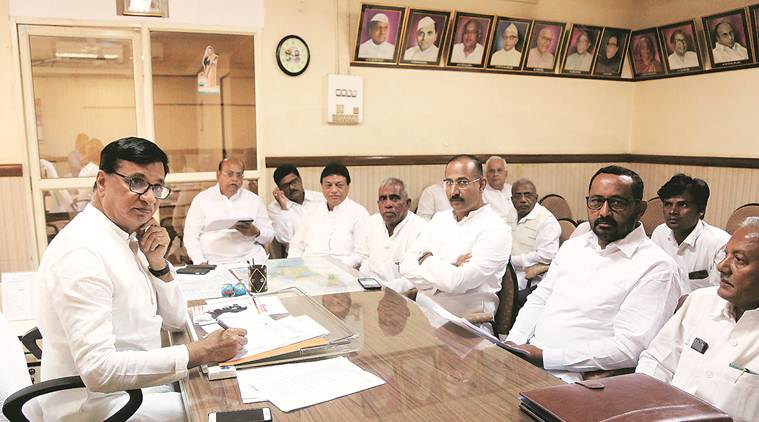 The Congress alleged that while opposition leaders are raising local issues, the BJP was raising issues like Ayodhya to divert public attention in Jharkhand. 