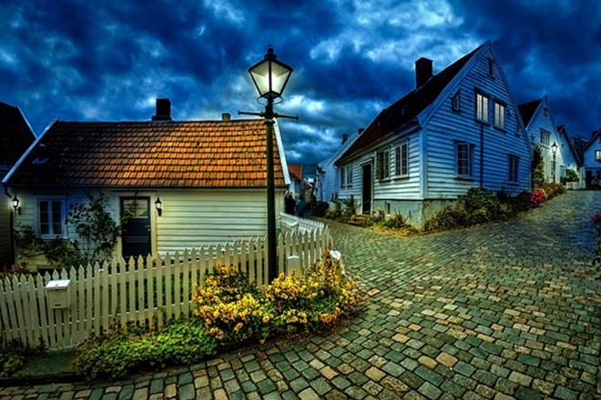 Buying property on loan: Is it wise/ Check what expert says. Representational image