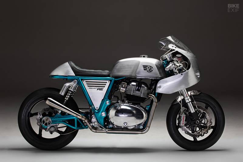 Heading into week five, the bike was stripped down for final paint. Jay at Distorted Paint and Restoration in Neerabup laid down a luscious candy teal over the frame and swing arm, while the body parts were treated to a brushed and clear coated finish. (Source: Bikeexif)